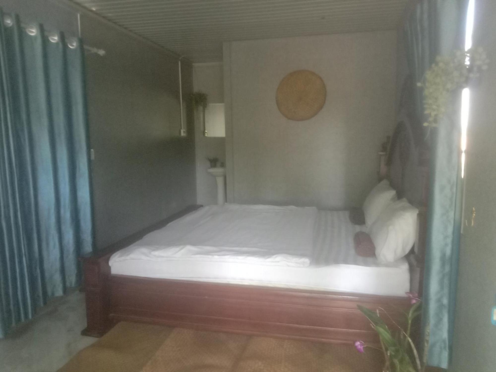 La Plage De Kampot By Lee & Hap Guest House Exteriör bild