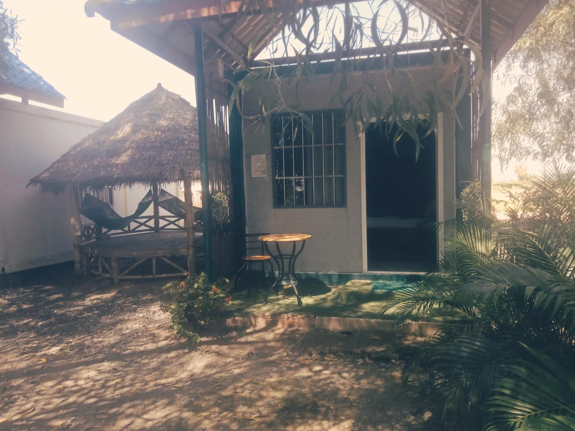 La Plage De Kampot By Lee & Hap Guest House Exteriör bild