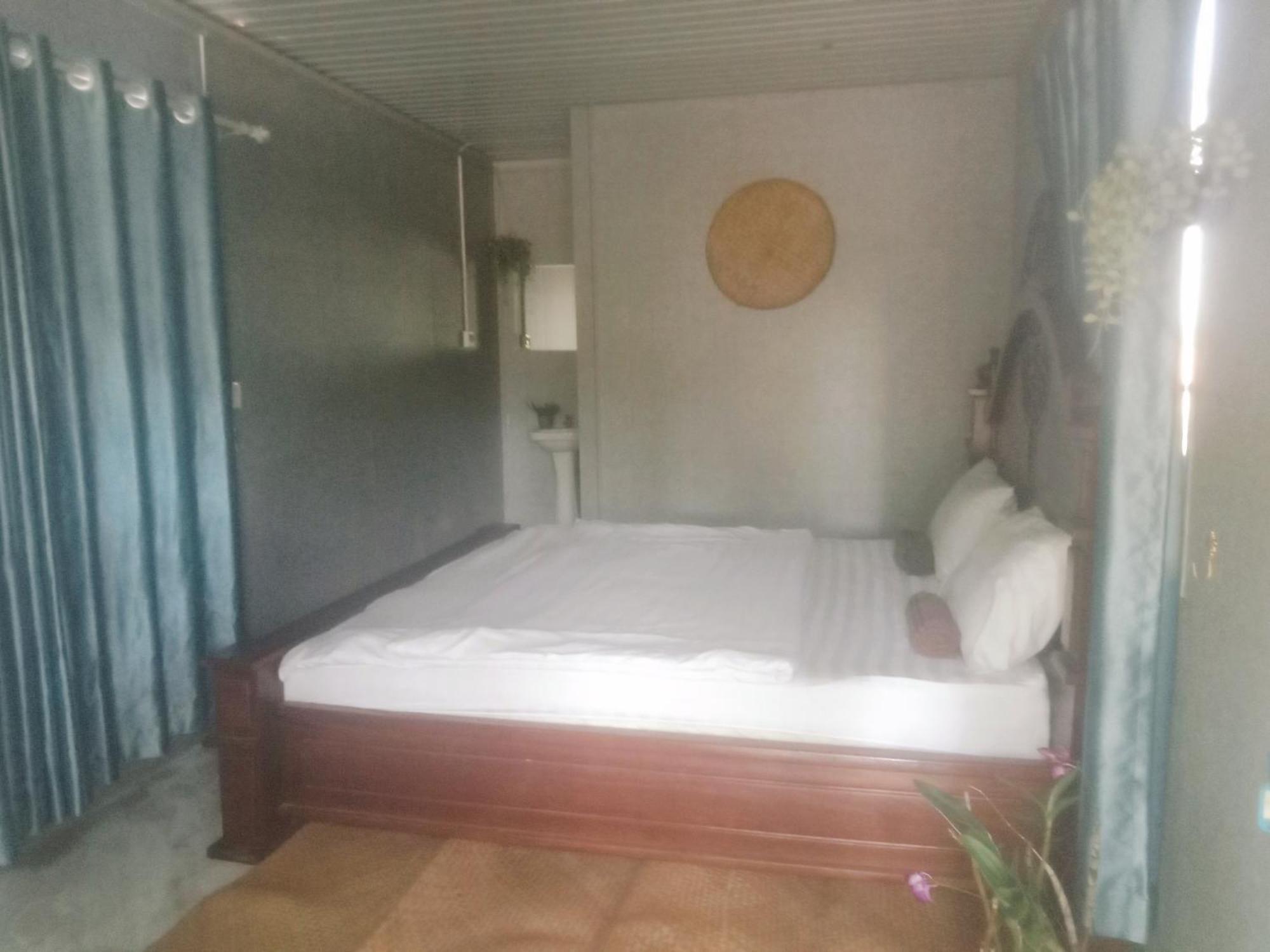La Plage De Kampot By Lee & Hap Guest House Exteriör bild