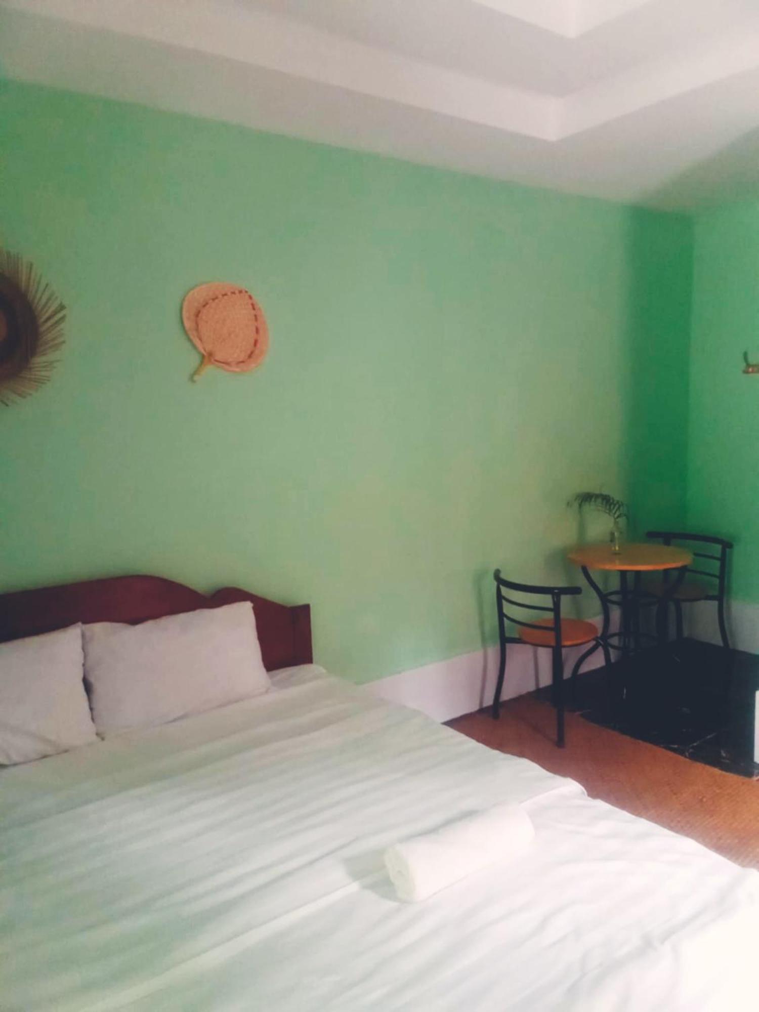 La Plage De Kampot By Lee & Hap Guest House Exteriör bild